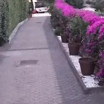 Victoria, Taormina