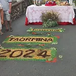 Victoria,